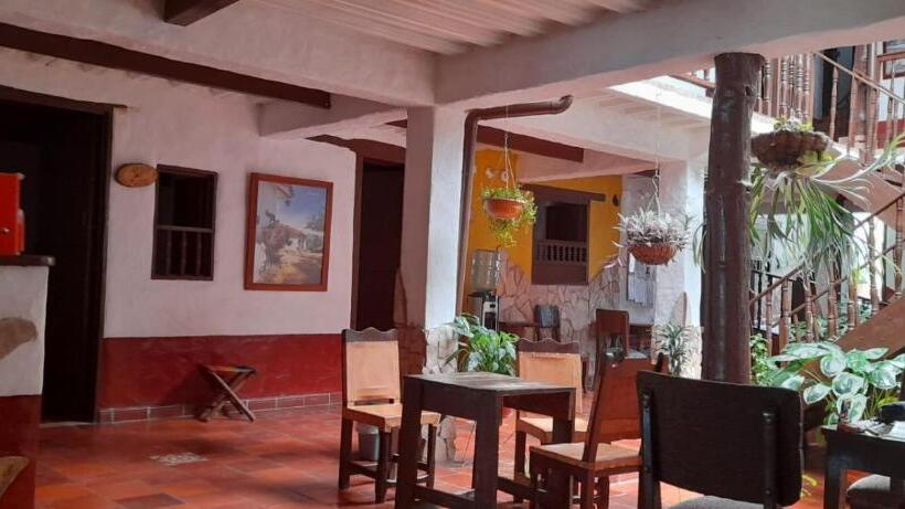 בית מלון כפרי Central Graciela