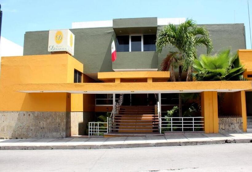 هتل Dinastía Colima