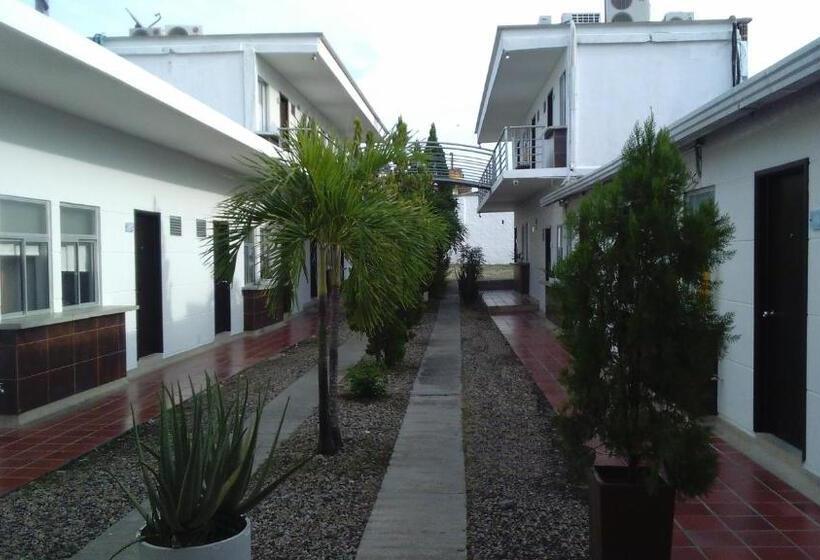 호텔 Don David Sabana