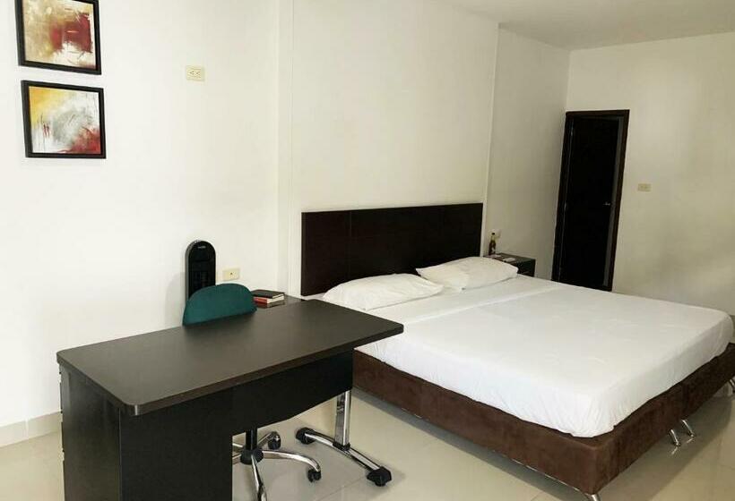 호텔 Don David Sabana