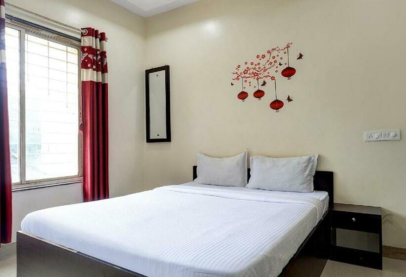 酒店 Fab Majestic Inn