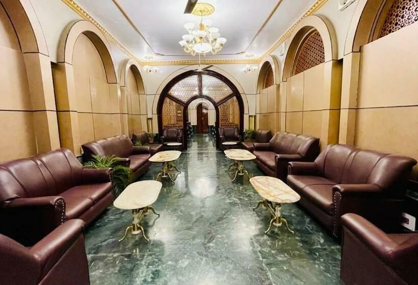 ホテル International