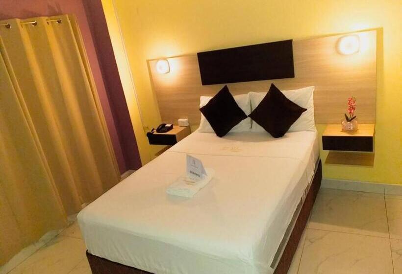 هتل Jose Ignacio Chepen