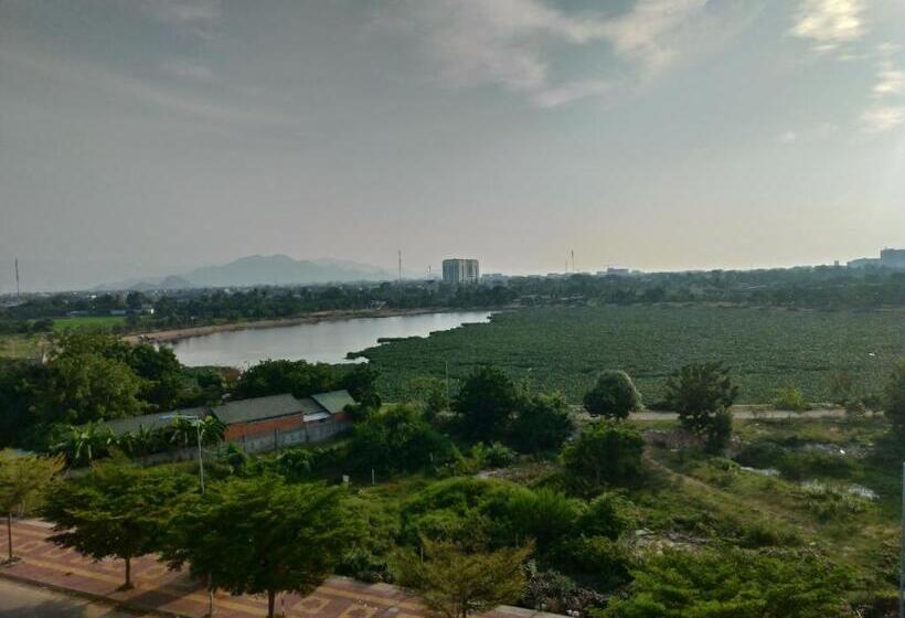 هتل Khách Sạn ánh đông