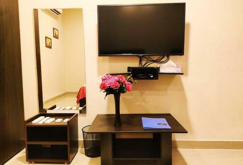 酒店 Kumaran Residency