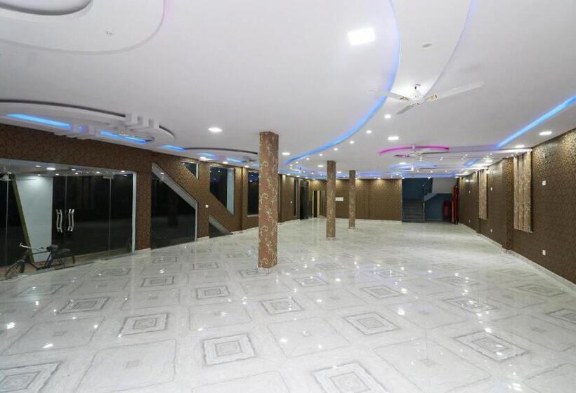 فندق Oyo 30897 Shri Shyam Lawn & Resort