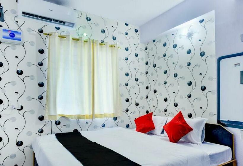 Hotell Flagship 81483 Golden Tree