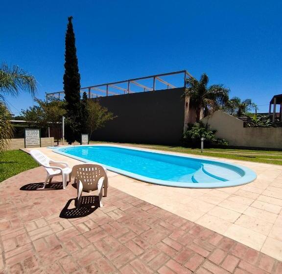 هتل Piedras Del Lago