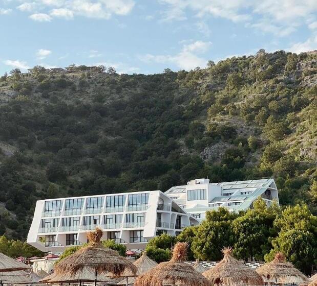 בית מלון כפרי Prince Adriatic Resort