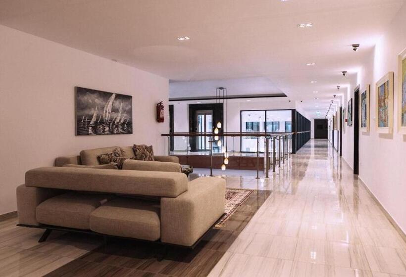 هتل Prince Adriatic Resort