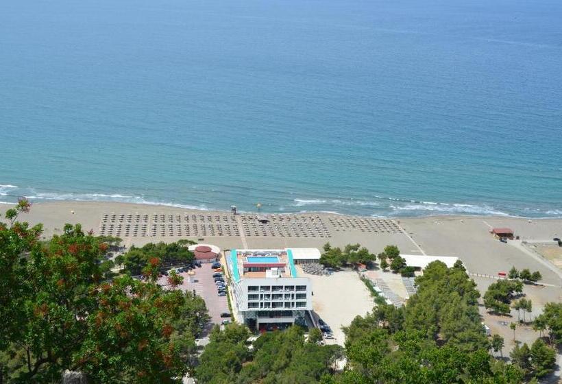 בית מלון כפרי Prince Adriatic Resort