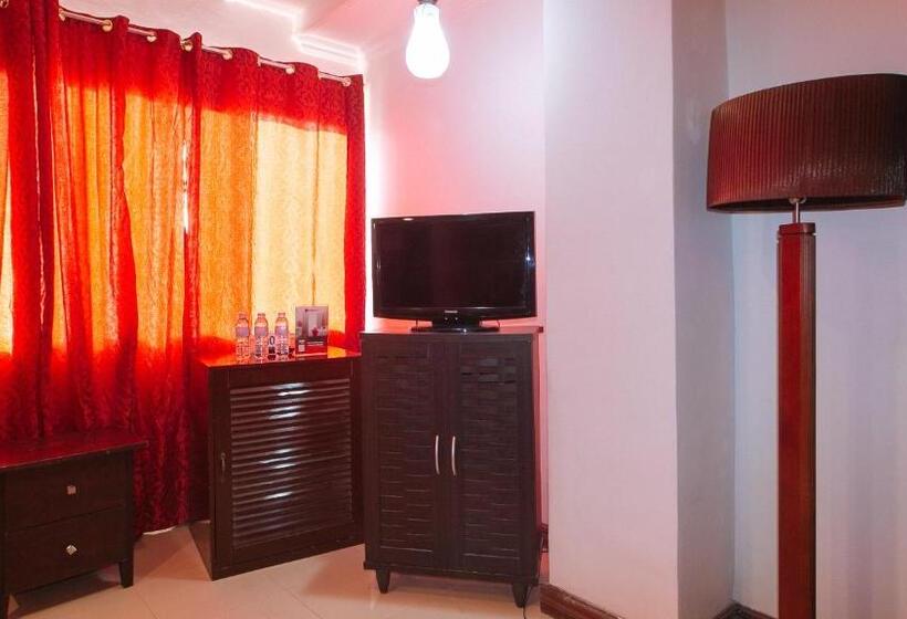 Holiday Plaza Hotel Tuguegarao City