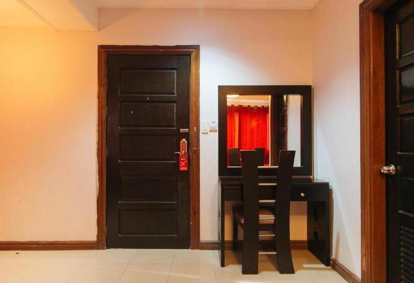 Holiday Plaza Hotel Tuguegarao City