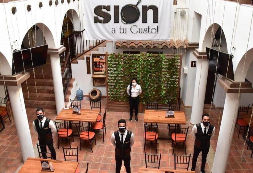 ホテル Restaurante Sion