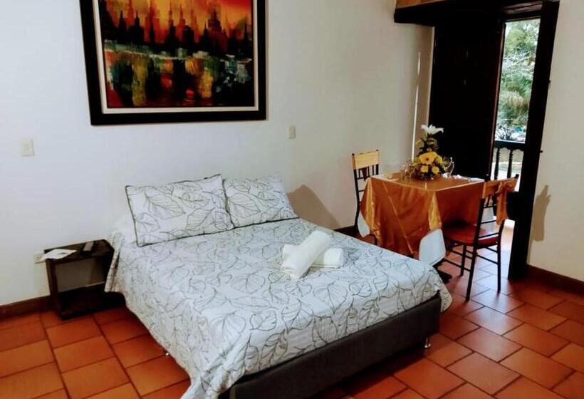 ホテル Restaurante Sion