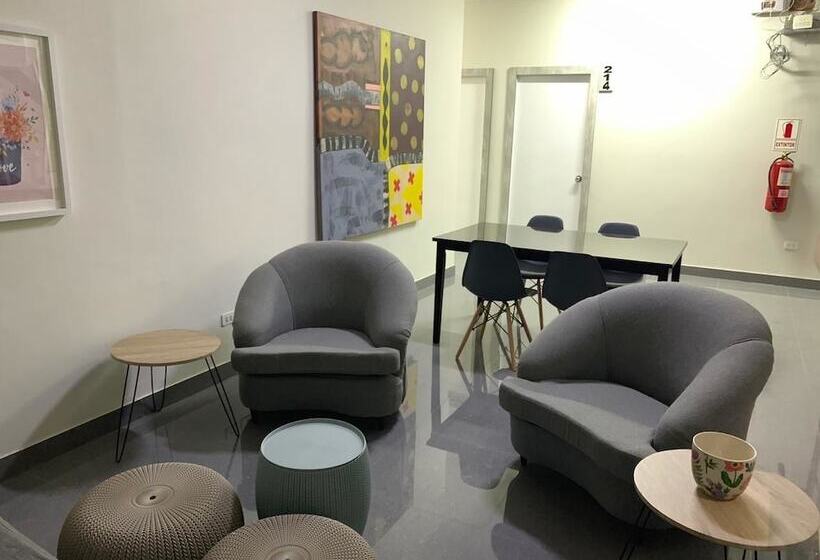 ホテル Santa María