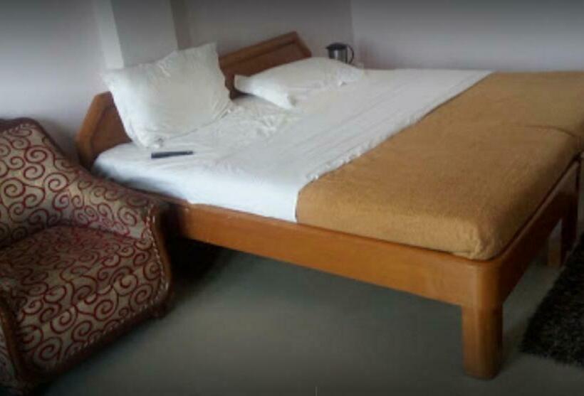 호텔 Shail Shikhar