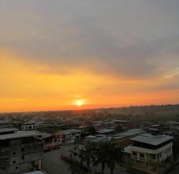 فندق Sánchez Internacional