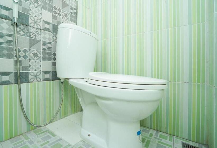 Otel Spot On 2479 Berkah Residence Syariah