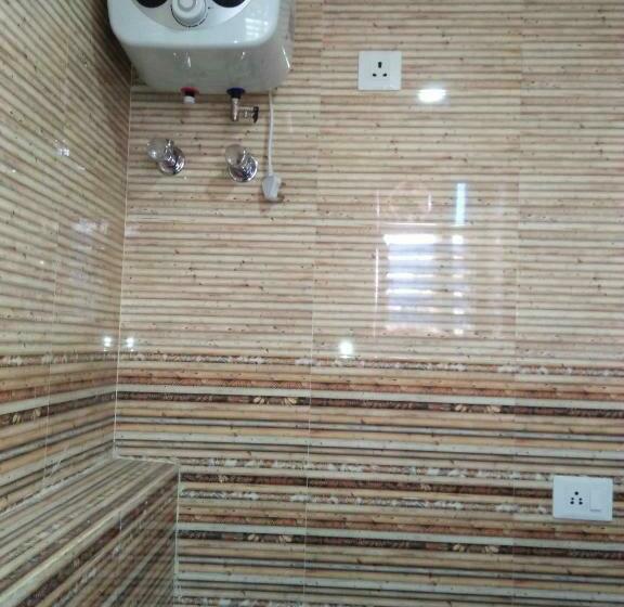 בית מלון כפרי Sunaina International