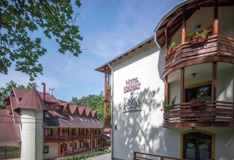 호텔 Szeifert