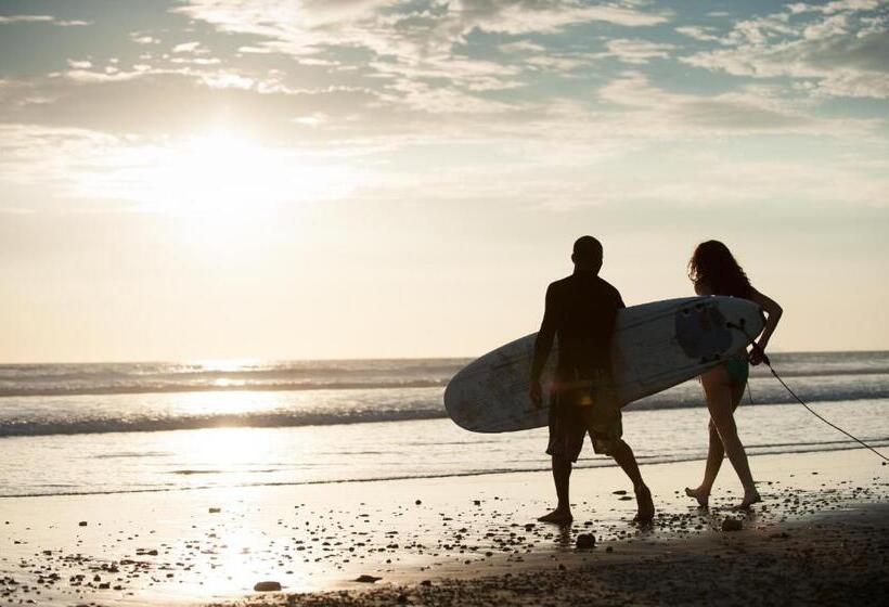 فندق Tanusas Retreat & Spa