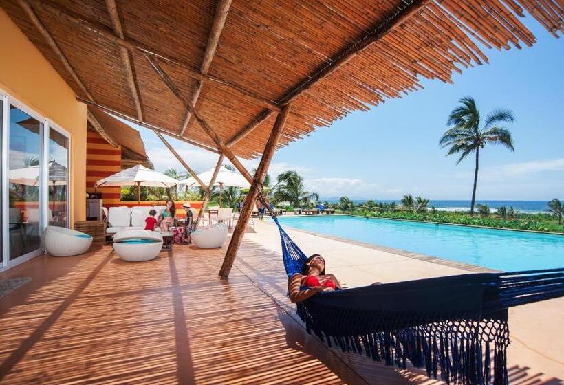 فندق Tanusas Retreat & Spa