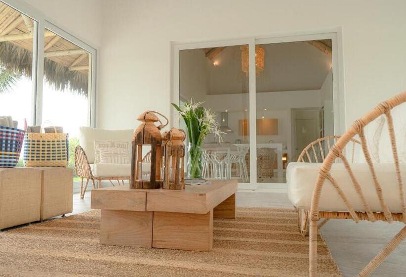 فندق Tanusas Retreat & Spa