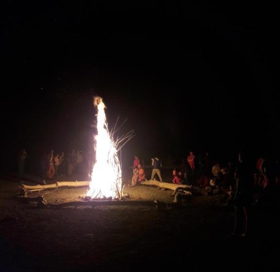 ホテル Today , Խաղաղության լողափ