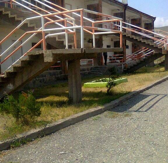 ホテル Today , Խաղաղության լողափ