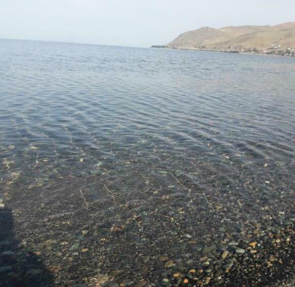 ホテル Today , Խաղաղության լողափ