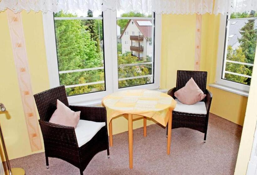 בית מלון כפרי Villa Waldblick In Baabe