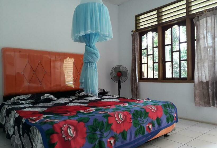 호텔 Wisma Batu Mandi