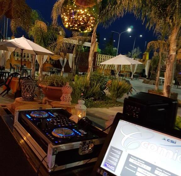 Oasi B&b Hotel Restaurant