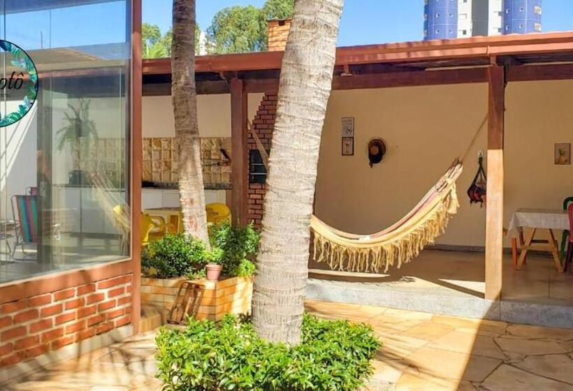 Oncotô Palmas Hostel