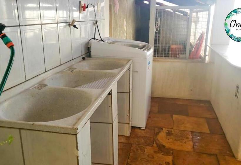 Oncotô Palmas Hostel