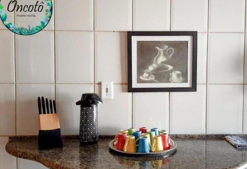 Oncotô Palmas Hostel