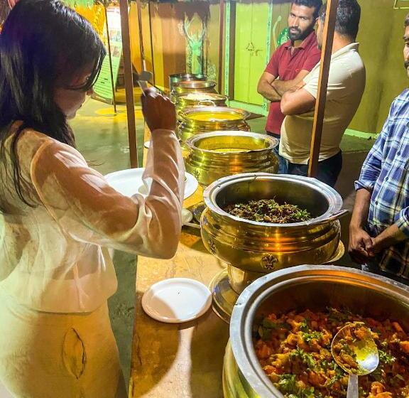 منتجع Pal Rajah Desert Camp