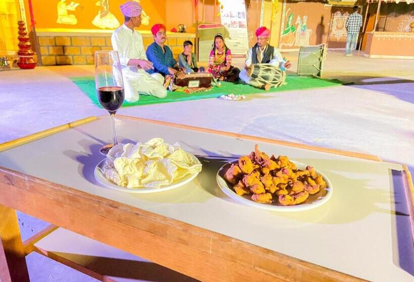 منتجع Pal Rajah Desert Camp