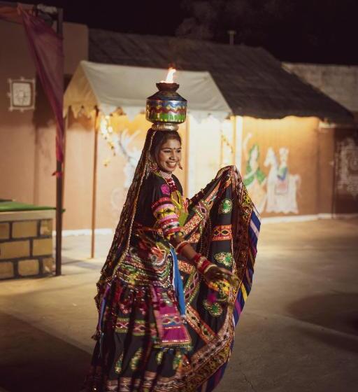 منتجع Pal Rajah Desert Camp