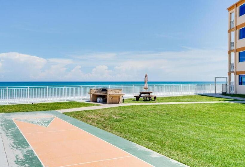 Paradise Beach Club   Oceanfront And Penthouse