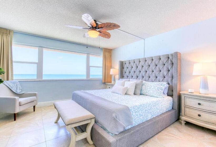 Paradise Beach Club   Oceanfront And Penthouse