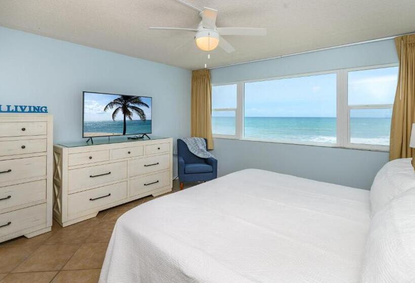 Paradise Beach Club   Oceanfront And Penthouse