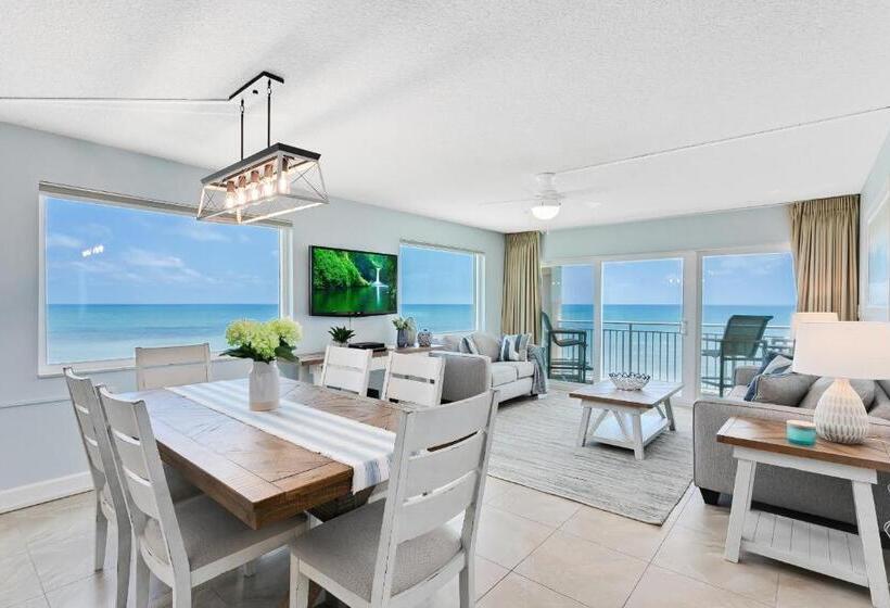 Paradise Beach Club   Oceanfront And Penthouse