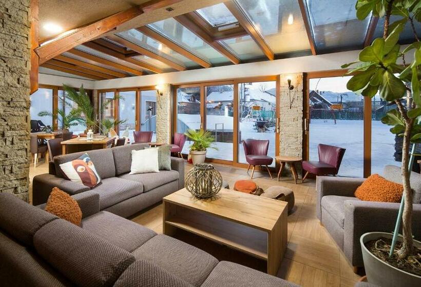 פנסיון Aqua & Wellness Resort Alzbeta