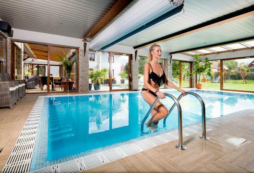 פנסיון Aqua & Wellness Resort Alzbeta