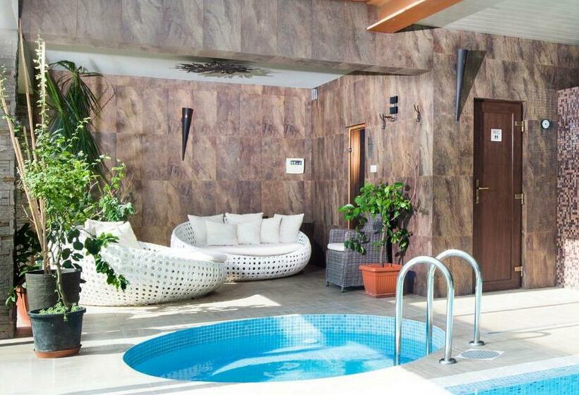 פנסיון Aqua & Wellness Resort Alzbeta