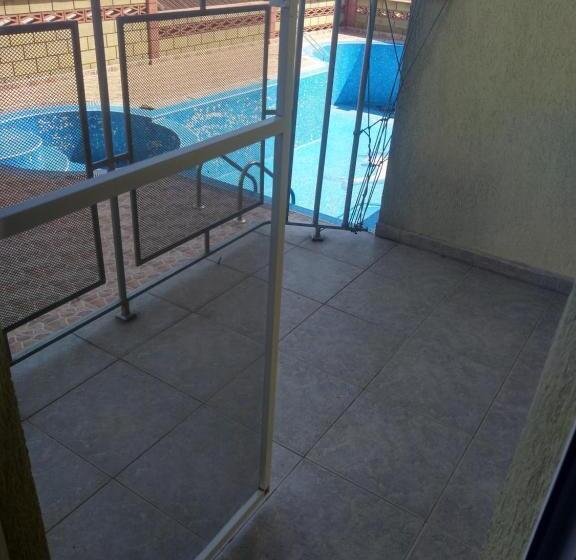 Пансион Guest House Kami