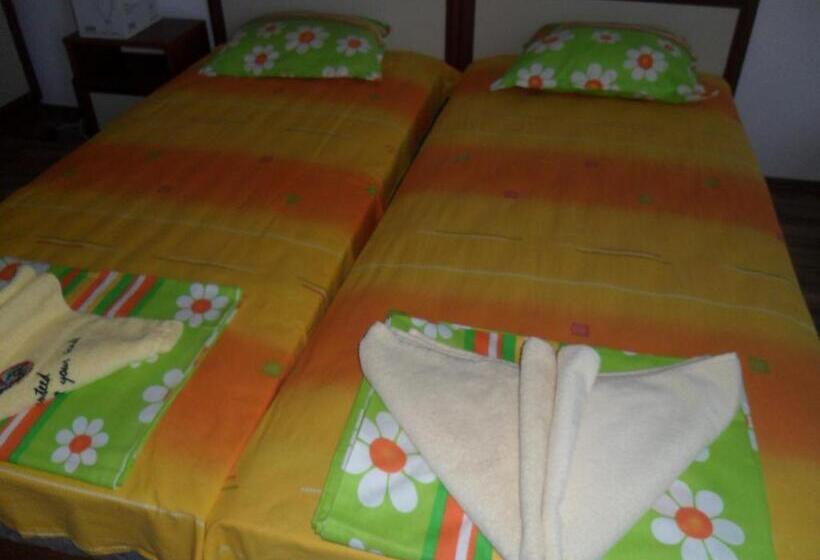 Пансион Guest House Kami