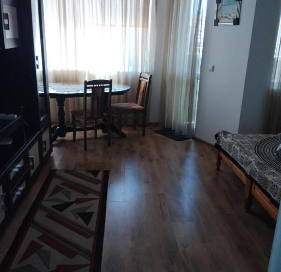 Пансион Guest House Kami